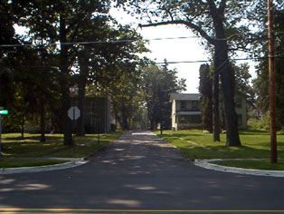 Darrow St